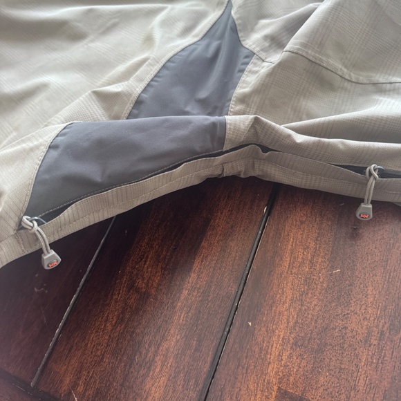 Men’s Helly Hansen ski jacket - Picture 3 of 6